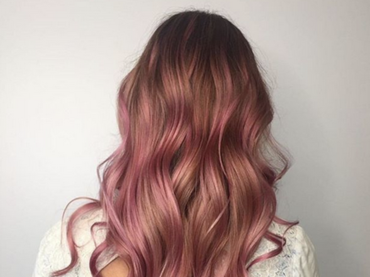 różowa odżywka koloryzująca do włosów