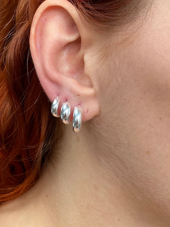 huggies 12 5mm earrings