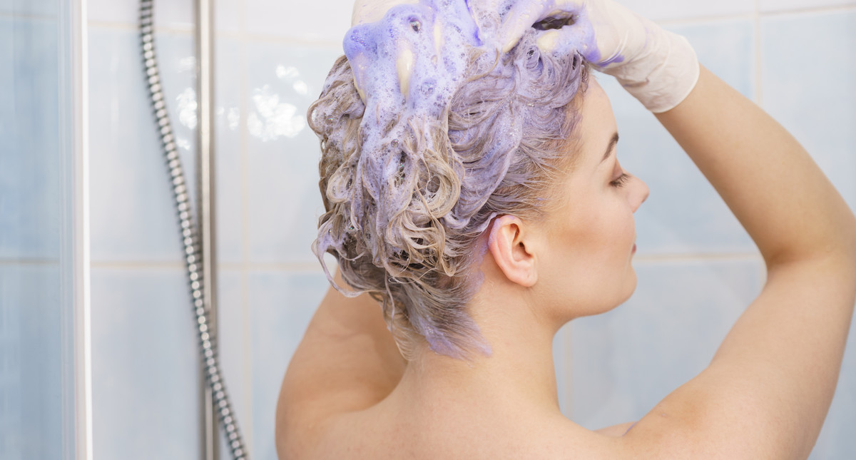 szampon koloryzujący czy niszczy włosy